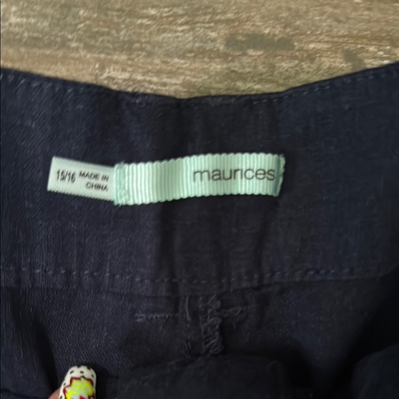 Maurices Navy Blue Cargo linen Shorts Lightweight Relaxed Fit - Picture 2 of 8